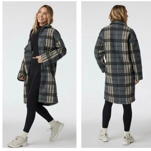 Vuori Plaid Coat in Gray and Cream